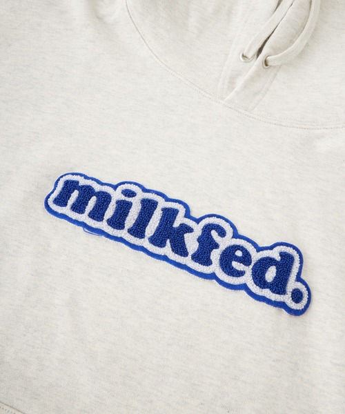 MILKFED.（ミルクフェド）の「COOPER LOGO WIDE SWEAT HOODIE（パーカー・レディース・オートミール/チャコール/レッド・M/L）」の7枚目の写真