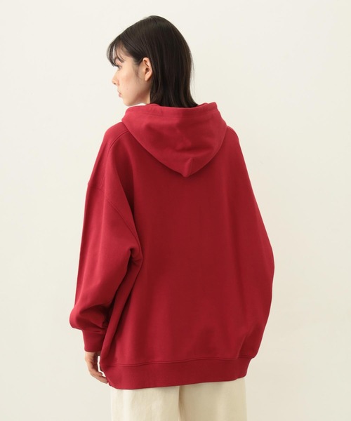MILKFED.（ミルクフェド）の「COOPER LOGO WIDE SWEAT HOODIE（パーカー・レディース・オートミール/チャコール/レッド・M/L）」の13枚目の写真