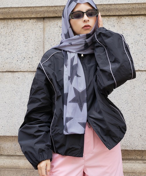 DURAS（デュラス）の「フードスカーフ付2WAYブルゾン（ブルゾン・レディース・ブルー/ブラック・FREE）」の17枚目の写真