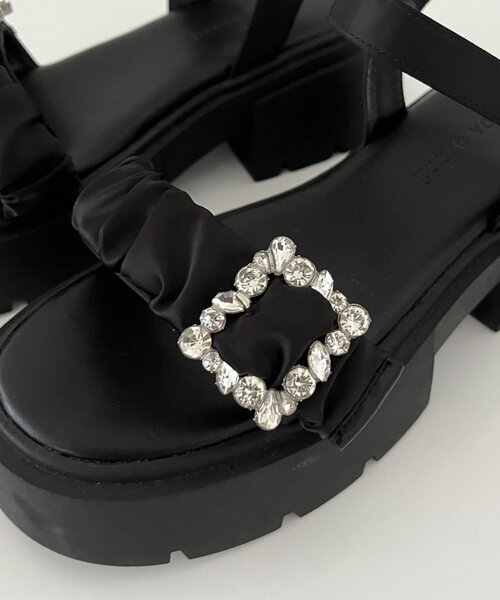 prose verse（プロズヴェール）の「ビジューシャーリング厚底サンダル（サンダル・レディース・ブラック・SMALL/MEDIUM/LARGE/X-LARGE）」の3枚目の写真