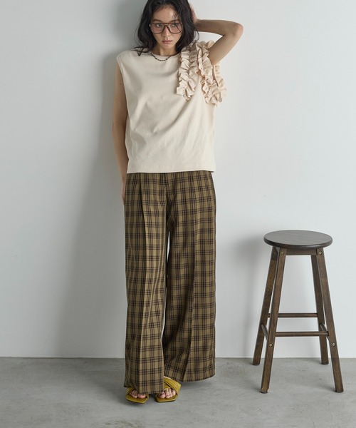 Sono - 今季完売品　1 sono 22SS フロントラッフル フレンチスリーブカットソー アシメラッフルフレンチスリーブリブトップス（Tシャツ