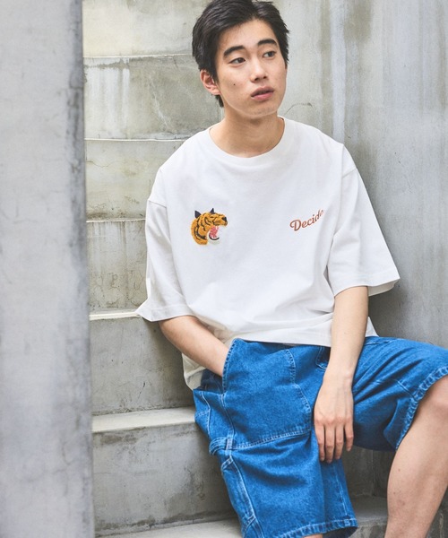 niko and...(ニコアンド)の「ベトジャンモチーフ刺繍Tシャツ(Tシャツ/カットソー・メンズ・チャコール/オフホワイト/カーキ・MEDIUM/LARGE)」の7枚目の写真