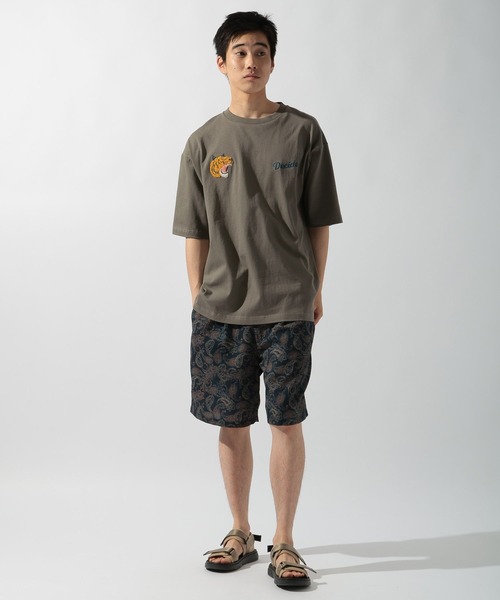 ニコアンド ベトジャンモチーフ刺繍Ｔシャツ カーキ Ｍサイズ ユニセックス niko and… tシャツ ベトジャンモチーフ刺繍Tシャツ メンズ
