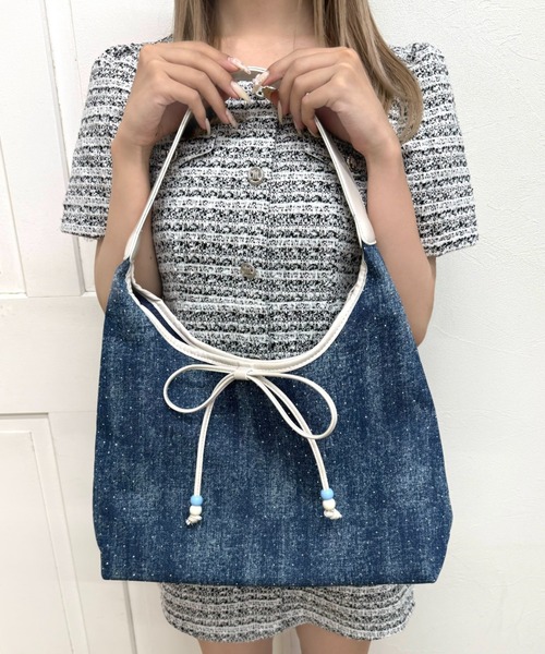 ブラックWデニム♡刺繍のリボンバッグ♡ストーン付き ブラックWデニム♡刺繍のリボンバッグ♡ストーン付き