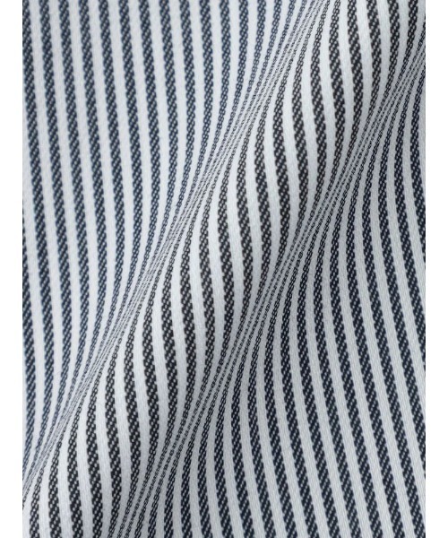 Perfect Suit FActory(パーフェクトスーツファクトリー)の「【ノンアイロン】長袖ワイシャツ【クラシコ】テックスブリッド ベージュ/グリーン/ネイビー(ビジネスシャツ・メンズ・ネイビー/ベージュ/ライトグリーン・L/M/LL/S)」の8枚目の写真
