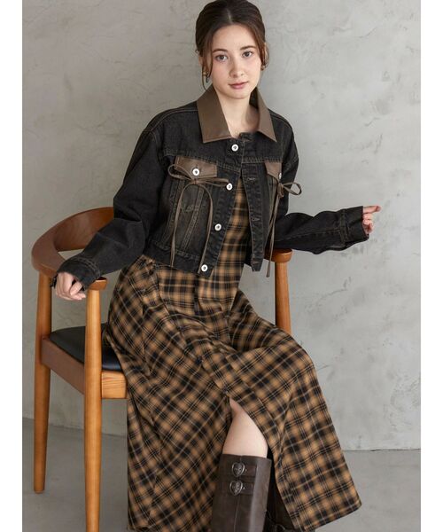 CALNAMUR（カルナムール）の「フェイクレザースウィッチングデニムジャケット（デニムジャケット・レディース・ブラック/ブルー・FREE）」の13枚目の写真