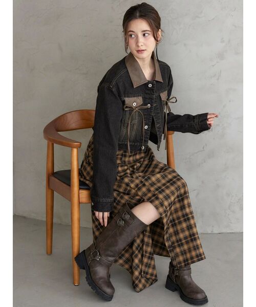 CALNAMUR（カルナムール）の「フェイクレザースウィッチングデニムジャケット（デニムジャケット・レディース・ブラック/ブルー・FREE）」の15枚目の写真