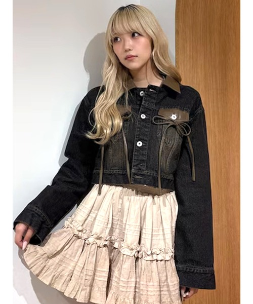 CALNAMUR（カルナムール）の「フェイクレザースウィッチングデニムジャケット（デニムジャケット・レディース・ブラック/ブルー・FREE）」の2枚目の写真