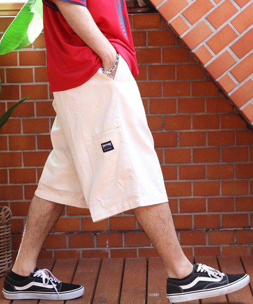 THRASHER(スラッシャー)の「THRASHER カツラギワークハーフパンツ(その他パンツ・メンズ・ベージュ/パープル/ブラック/オフホワイト・LARGE/MEDIUM/X-LARGE)」の1枚目の写真