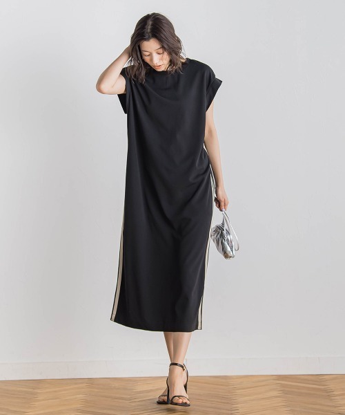 Droite lautreamont(ドロワットロートレアモン)の「【WEB限定】カットジョーゼットサイドラインワンピース≪手洗い可能≫(ワンピース・レディース・ライトグレー/ブラック/ブラウン・M)」の8枚目の写真