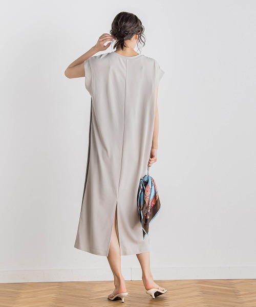 Droite lautreamont(ドロワットロートレアモン)の「【WEB限定】カットジョーゼットサイドラインワンピース≪手洗い可能≫(ワンピース・レディース・ライトグレー/ブラック/ブラウン・M)」の14枚目の写真