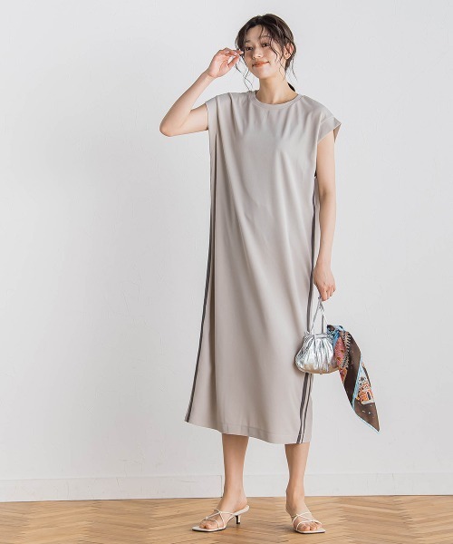 Droite lautreamont(ドロワットロートレアモン)の「【WEB限定】カットジョーゼットサイドラインワンピース≪手洗い可能≫(ワンピース・レディース・ライトグレー/ブラック/ブラウン・M)」の19枚目の写真