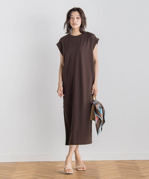 Droite lautreamont(ドロワットロートレアモン)の「【WEB限定】カットジョーゼットサイドラインワンピース≪手洗い可能≫(ワンピース・レディース・ライトグレー/ブラック/ブラウン・M)」の22枚目の写真