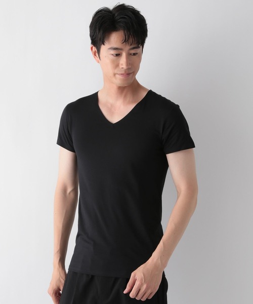 GLOBAL WORK(グローバルワーク)の「やわらかストレッチインナーVネックTシャツ/Fffit エフィット/494505(Tシャツ/カットソー・メンズ・ホワイト/ブラック/ライトベージュ・SMALL/LARGE/X-LARGE/MEDIUM)」の9枚目の写真