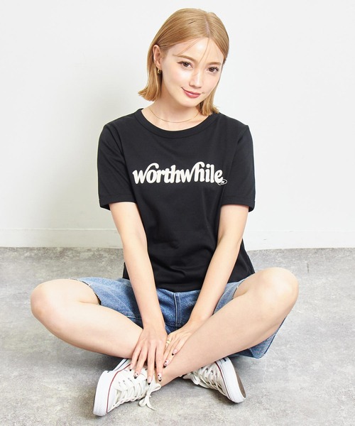 anap mimpi（アナップミンピ）の「カラー ロゴ プリント コンパクト Tシャツ（Tシャツ/カットソー・レディース・ブルー/ブラック/イエロー・FREE）」の4枚目の写真