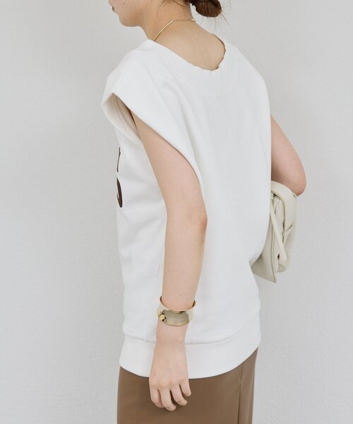 GALLARDAGALANTE（ガリャルダガランテ）の「オフショルロゴスウェットTシャツ（スウェット・レディース・チャコールグレー/オフホワイト・FREE）」の4枚目の写真