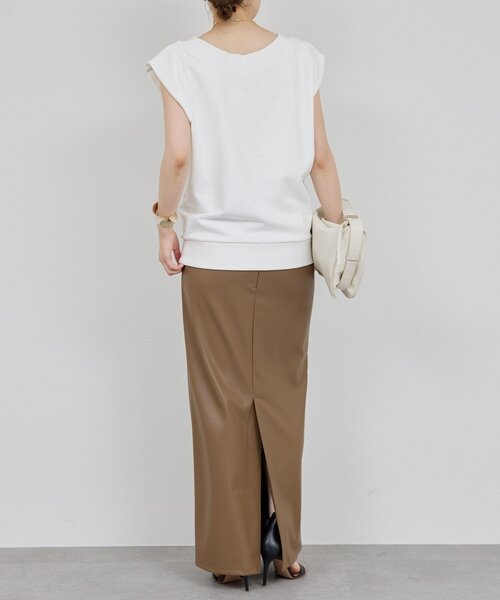 GALLARDAGALANTE（ガリャルダガランテ）の「オフショルロゴスウェットTシャツ（スウェット・レディース・チャコールグレー/オフホワイト・FREE）」の9枚目の写真