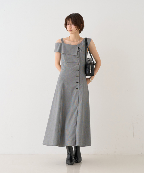 EMMA ROUGE VIF(エマルージュヴィフ)の「【一部店舗限定】アシメショルダーワンピース(ワンピース・レディース・ブラウン/ストライプ・38/36)」の7枚目の写真