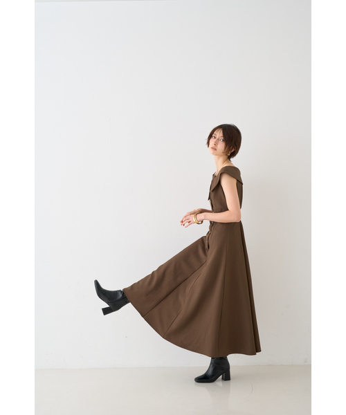 EMMA ROUGE VIF(エマルージュヴィフ)の「【一部店舗限定】アシメショルダーワンピース(ワンピース・レディース・ブラウン/ストライプ・38/36)」の15枚目の写真