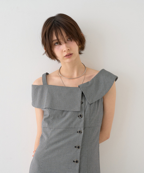 EMMA ROUGE VIF(エマルージュヴィフ)の「【一部店舗限定】アシメショルダーワンピース(ワンピース・レディース・ブラウン/ストライプ・38/36)」の17枚目の写真