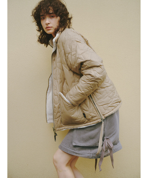 TAION(タイオン)の「【TAION】MILITARY STAR★ QUILTING & BOA REVERSIBLE STAND JACKET(UNISEX)(ダウンジャケット/コート・レディース・ブラック/ベージュ/オリーブ・MEDIUM/SMALL)」の5枚目の写真