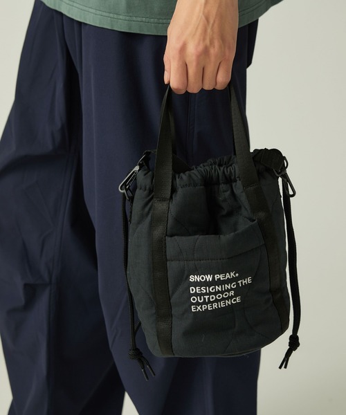 Snow Peak（スノーピーク）の「Snow Peak / Quilted Ripstop Pouch キルティングリップストップポーチ（ショルダーバッグ・メンズ・ブラック/オリーブ・ONE SIZE）」の18枚目の写真