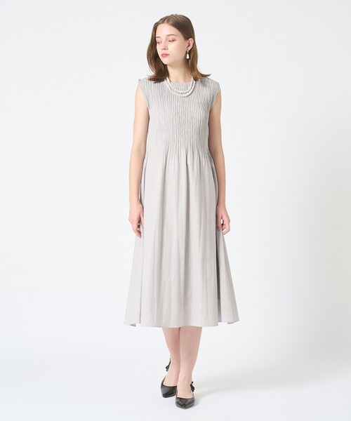 ANAYI（アナイ）の「サッカーストレッチプリーツ ワンピース（ワンピース・レディース・ブラウン/グレー系その他/ブルー系その他/ベージュ・38/36）」の15枚目の写真