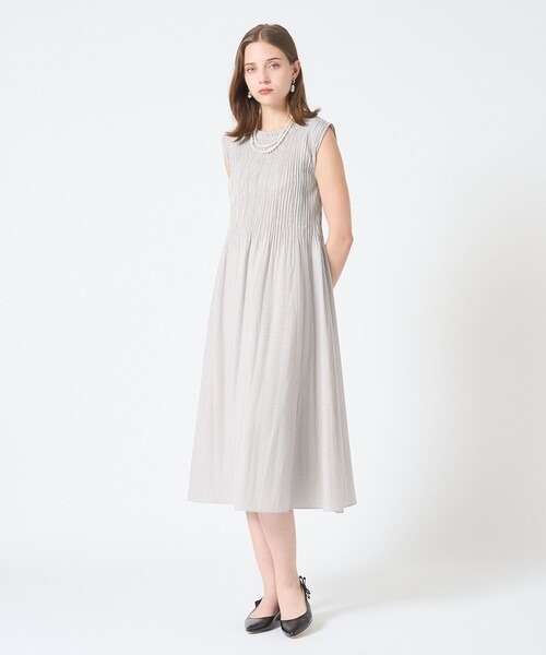 ANAYI（アナイ）の「サッカーストレッチプリーツ ワンピース（ワンピース・レディース・ブラウン/グレー系その他/ブルー系その他/ベージュ・38/36）」の16枚目の写真