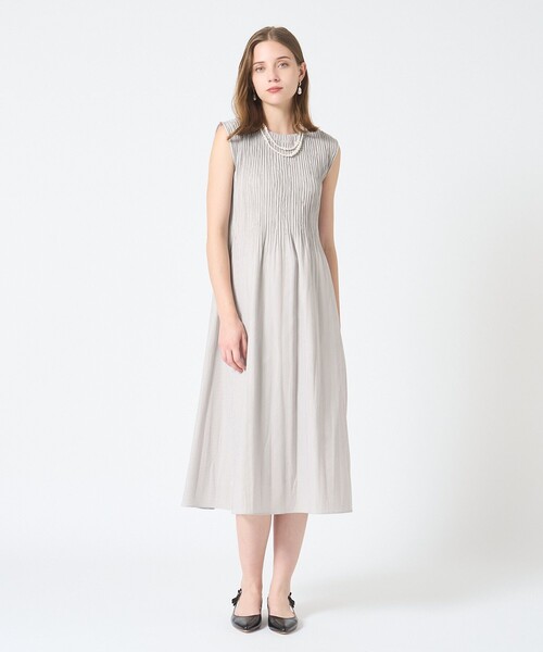 ANAYI（アナイ）の「サッカーストレッチプリーツ ワンピース（ワンピース・レディース・ブラウン/グレー系その他/ブルー系その他/ベージュ・38/36）」の17枚目の写真