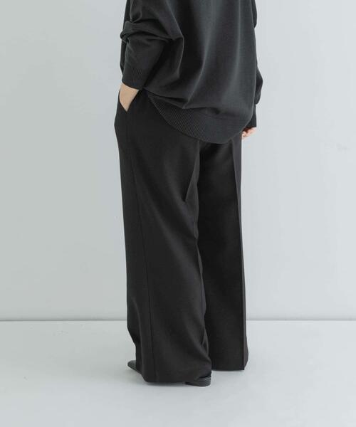 URBAN RESEARCH Sonny Label（アーバンリサーチサニーレーベル）の「タックワイドイージーパンツ（その他パンツ・レディース・ブラック/グレー・38/36）」の8枚目の写真