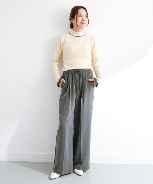 URBAN RESEARCH Sonny Label(アーバンリサーチサニーレーベル)の「タックワイドイージーパンツ(その他パンツ・レディース・ブラック/グレー・38/36)」の6枚目の写真