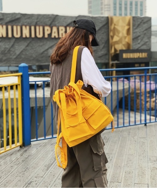 BACKYARD FAMILY（バックヤードファミリー）の「トートバッグ ショルダーバッグ リュック 2way（バックパック/リュック・レディース・ダークグレー/イエロー/ライトグレー/ブラック・FREE）」の12枚目の写真