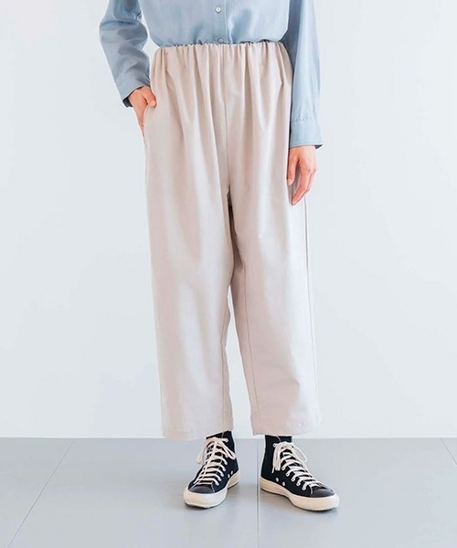 D(ディー)の「エアーコールギャザーパンツ(その他パンツ・レディース・ベージュ/ネイビー・MEDIUM/LARGE)」の7枚目の写真