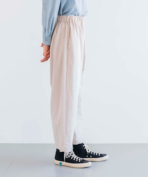 D(ディー)の「エアーコールギャザーパンツ(その他パンツ・レディース・ベージュ/ネイビー・MEDIUM/LARGE)」の8枚目の写真