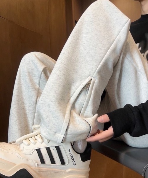 SHEPP（シープ）の「裾ジップデザイン フレアシルエットスウェットパンツ（スウェットパンツ・メンズ・グレー/ブラック・L/M）」の20枚目の写真