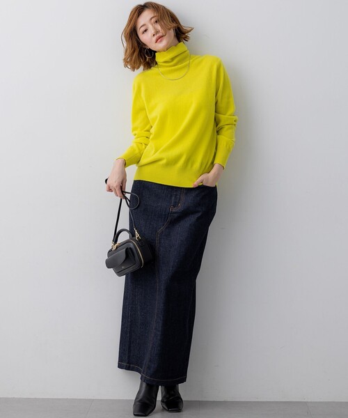 23区 L(ニジュウサンクオオキイサイズ)の「ピュアカシミヤ タートルネック ニット(ニット/セーター・レディース・オレンジ系/スカイブルー系/ライトグレー系/黄土色系/ブルー系/イエロー系・46/44)」の22枚目の写真