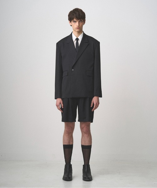 Juha（ユハ）の「STRUCTURED DOUBLE JACKET（テーラードジャケット・メンズ・ブラック・3/4）」の2枚目の写真