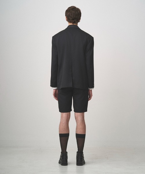 Juha（ユハ）の「STRUCTURED DOUBLE JACKET（テーラードジャケット・メンズ・ブラック・3/4）」の4枚目の写真
