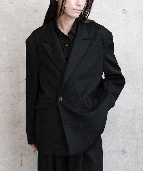 Juha（ユハ）の「STRUCTURED DOUBLE JACKET（テーラードジャケット・メンズ・ブラック・3/4）」の5枚目の写真