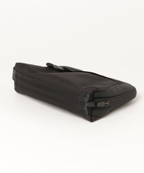 CHROME（クローム）の「［ CHROME / クローム ］AXCEL CABLE POUCH BK_BLACK / アクセル ケーブルポーチ ブラック 耐水 ガジェットケース（ポーチ・メンズ・ブラック・FREE）」の9枚目の写真