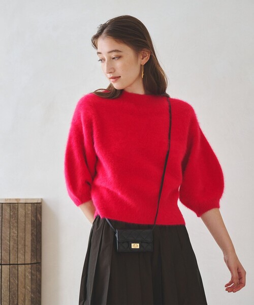 UNITED ARROWS(ユナイテッドアローズ)の「フォックスカシミヤ パフ ハーフスリーブ ニット(ニット/セーター・レディース・コバルトブルー/その他2/ピンク/ダークブラウン/ブラック・FREE)」の9枚目の写真