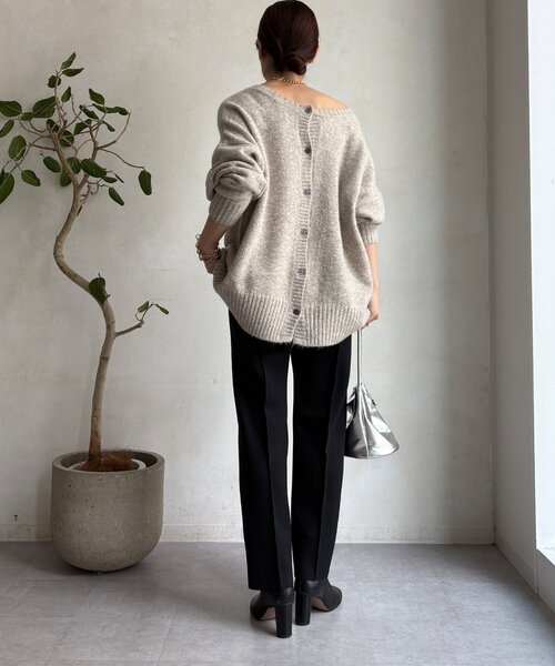 DouDou(ドゥドゥ)の「【WEB限定】ダブルエアーストレートパンツ(その他パンツ・レディース・チャコールグレー/ブラック/アイボリー・38/36)」の17枚目の写真