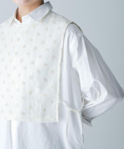 かぐれ（カグレ）の「ドット刺繍ウールガーゼビブ（ベスト・レディース・ブラック/アイボリー・FREE）」の6枚目の写真