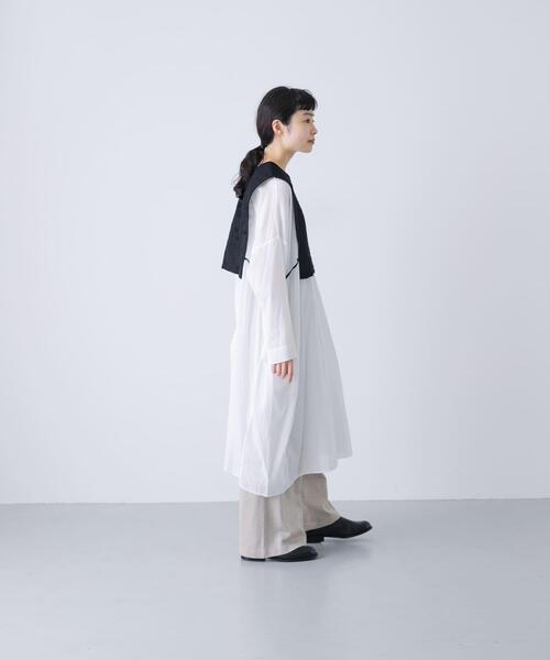 かぐれ（カグレ）の「ドット刺繍ウールガーゼビブ（ベスト・レディース・ブラック/アイボリー・FREE）」の19枚目の写真