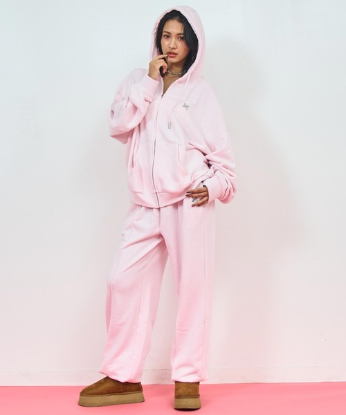 ANAP(アナップ)の「ラウンジウェア 裏毛 パーカー【ジュニアお揃い】【親子お揃い】(パーカー・レディース・ブラック/ピンク/グレー・L/M)」の15枚目の写真