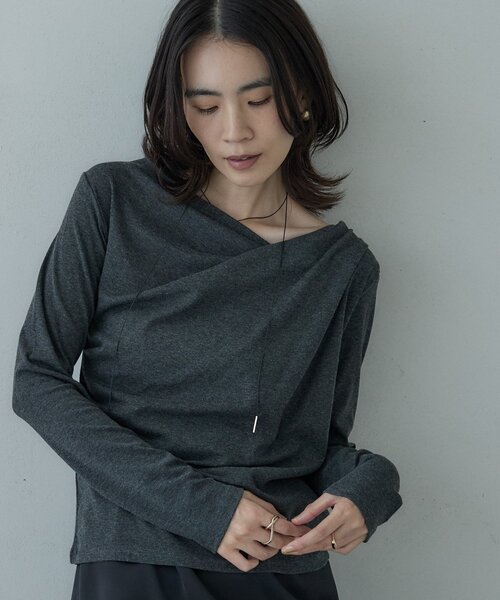GALLEST（ギャレスト）の「ドレープネックカットソー（Tシャツ/カットソー・レディース・チャコールグレー/ホワイト/ライトブルー・38）」の11枚目の写真