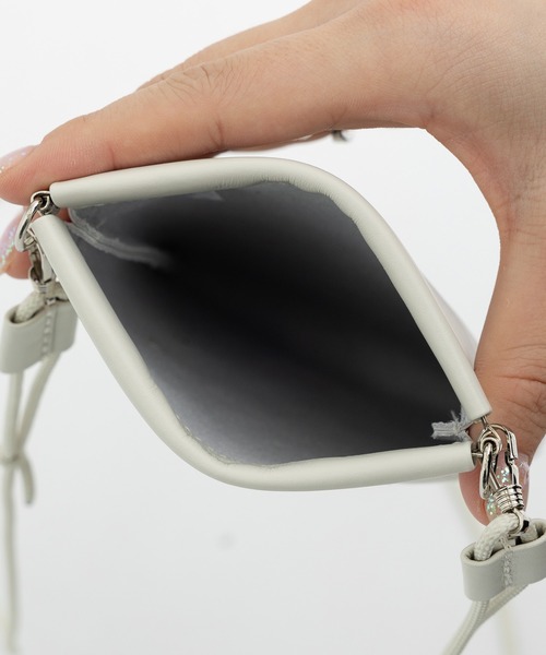 beautiful people(ビューティフルピープル)の「【beautiful people/ビューティフルピープル】color leatherdocument case/カラーレザードキュメントケース(その他小物・レディース・ホワイト/ブラック・FREE)」の12枚目の写真