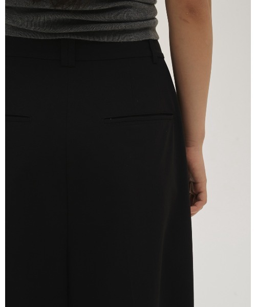 TODAYFUL（トゥデイフル）の「Dry Touch Tuck Trousers（その他パンツ・レディース・サンドベージュ/ブラック・36inch/38inch）」の22枚目の写真
