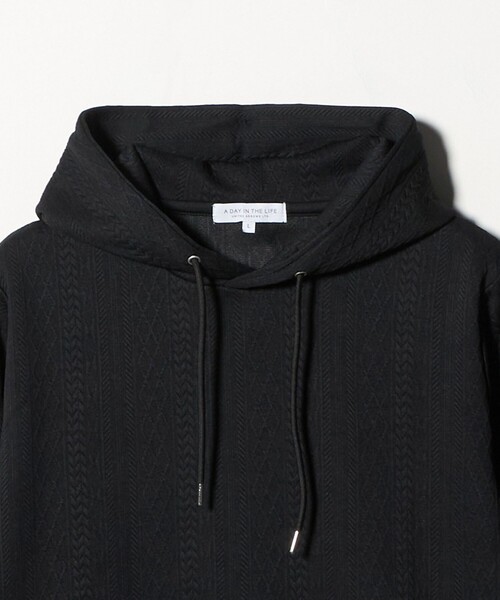 A DAY IN THE LIFE UNITED ARROWS(アデイインザライフユナイテッドアローズ)の「バウンシー ケーブルジャガード パーカー<A DAY IN THE LIFE>(パーカー・メンズ・ダークグリーン/ブラック/ライトグレー・M/L)」の16枚目の写真