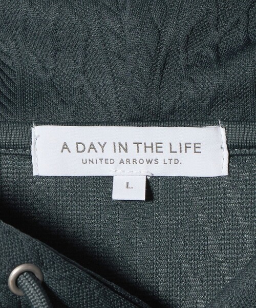 A DAY IN THE LIFE UNITED ARROWS(アデイインザライフユナイテッドアローズ)の「バウンシー ケーブルジャガード パーカー<A DAY IN THE LIFE>(パーカー・メンズ・ダークグリーン/ブラック/ライトグレー・M/L)」の22枚目の写真